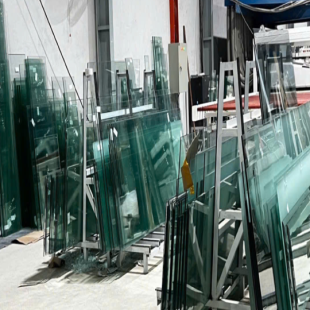 NHÔM KÍNH HOÀNG HỢP - NHÀ MÁY SẢN XUẤT VÀ PHÂN PHỐI NHÔM KÍNH