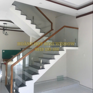 NHÔM KÍNH HOÀNG HỢP - NHÀ MÁY SẢN XUẤT VÀ PHÂN PHỐI NHÔM KÍNH